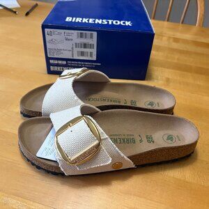 Birkenstocks Big Buckle Madrid Off White  size 40 (9)
